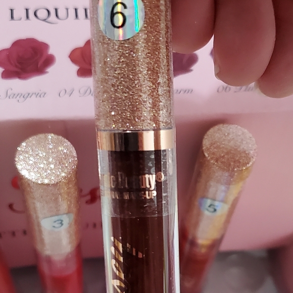 Romantic Beauty Rosey Matte Liquid Lipstick-Sealed - Picture 7 of 11